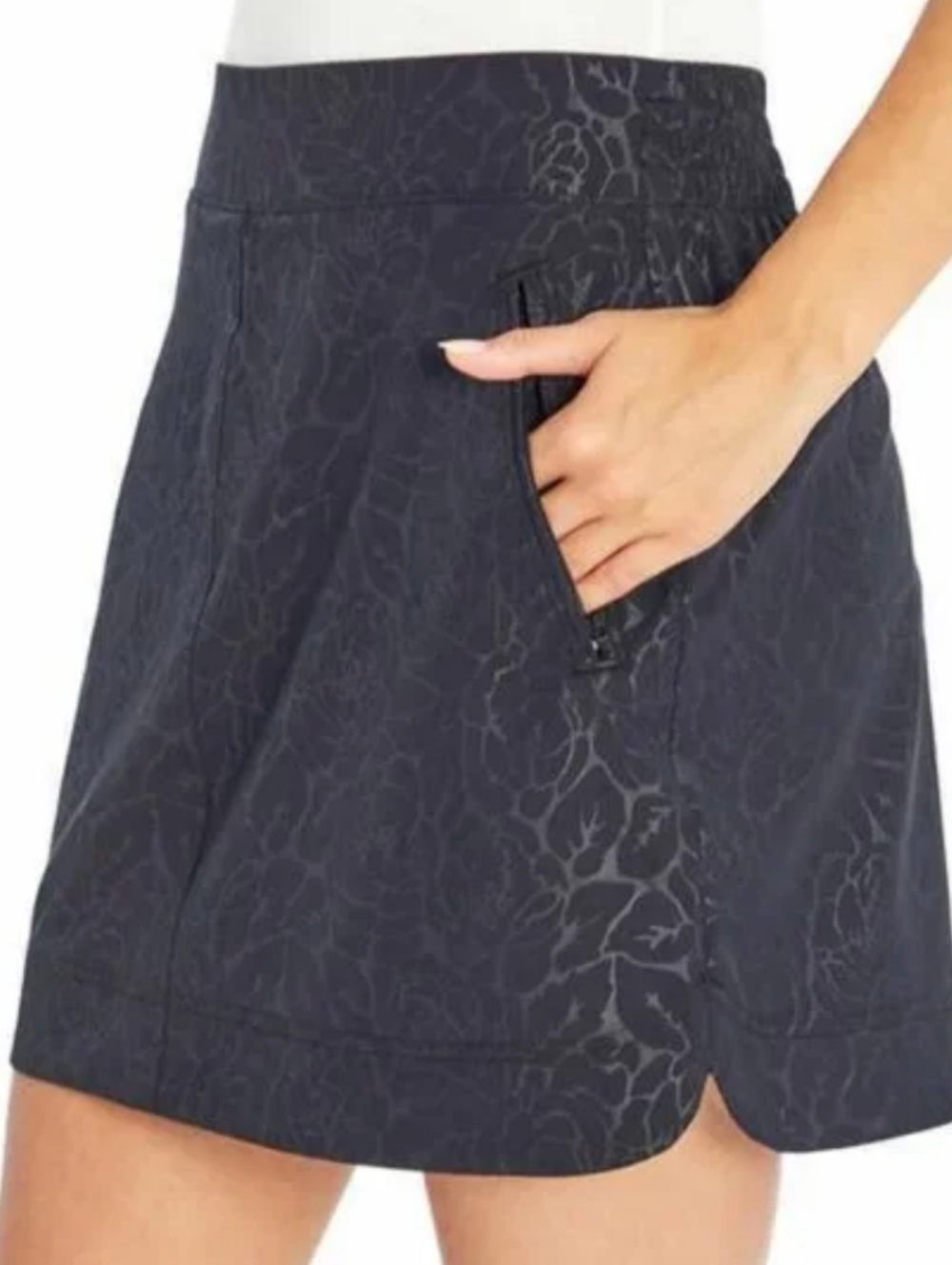 Orvis Tennis Black Embossed  Skort
